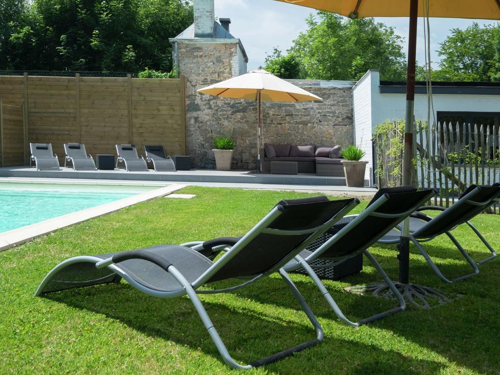 Modern Mansion In Hasti Re Par Del With Pool Villa Hastiere-par-dela Kültér fotó