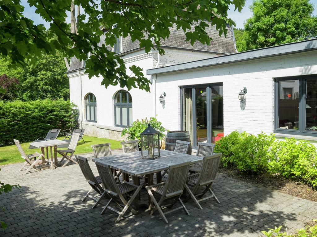 Modern Mansion In Hasti Re Par Del With Pool Villa Hastiere-par-dela Kültér fotó